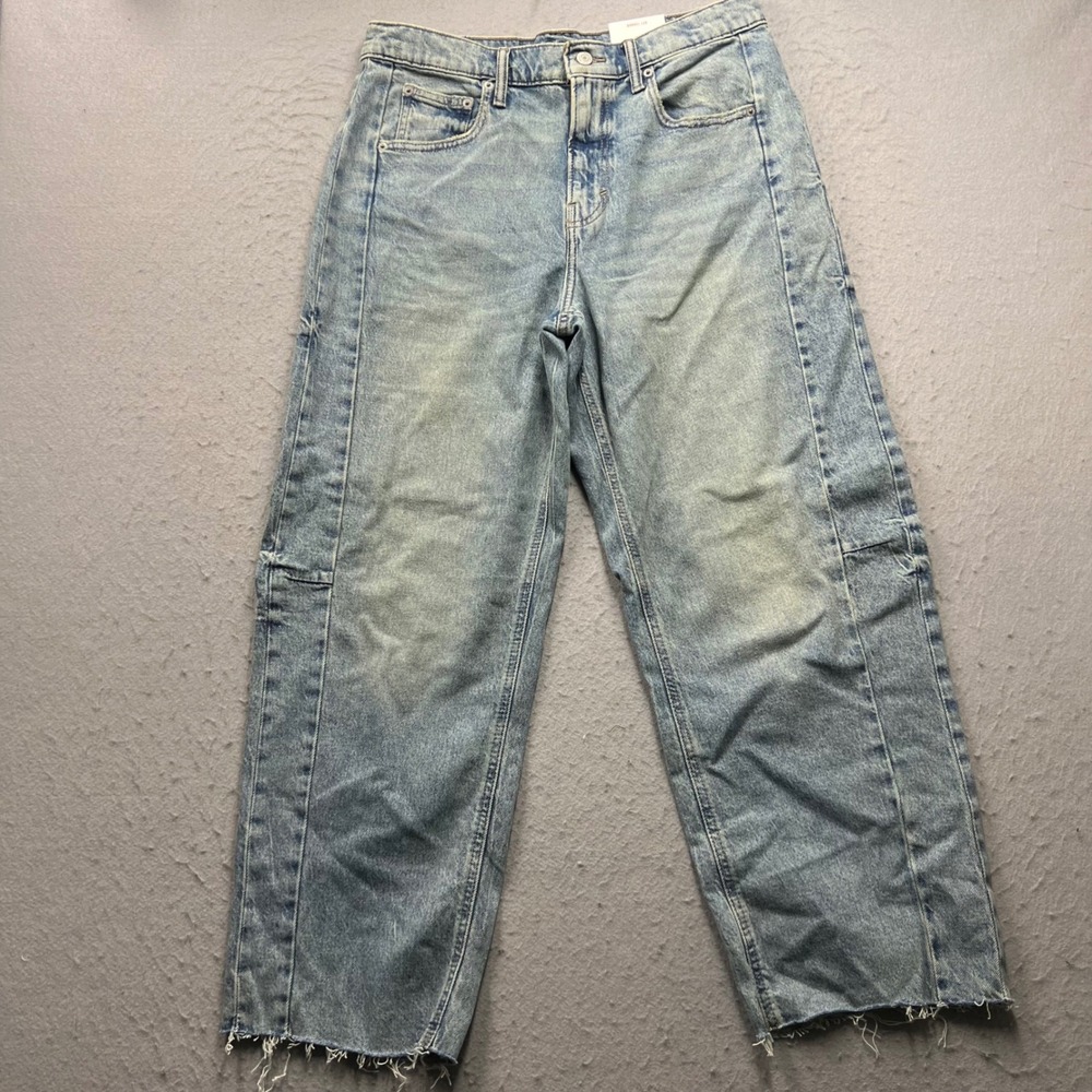 Lucky Brand Barrel Leg Ankle Jeans Light Wash Raw Hem 8/29A NEW Wide Trendy